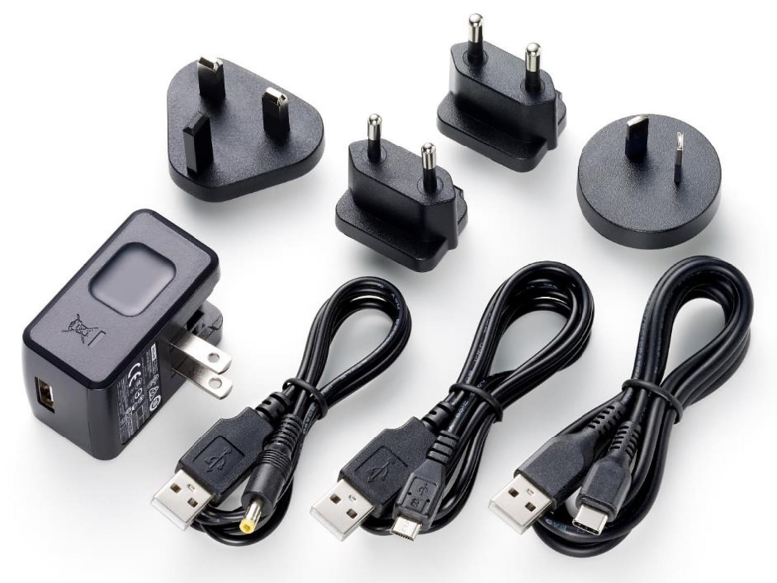 Tascam PS-P520U - uniwersalny zasilacz do urządzeń zasilanych napięciem 5V