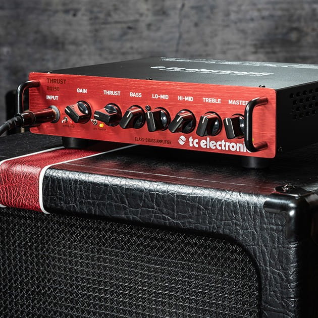TC Electronic BQ250 Wzmacniacz basowy 250W typu micro head